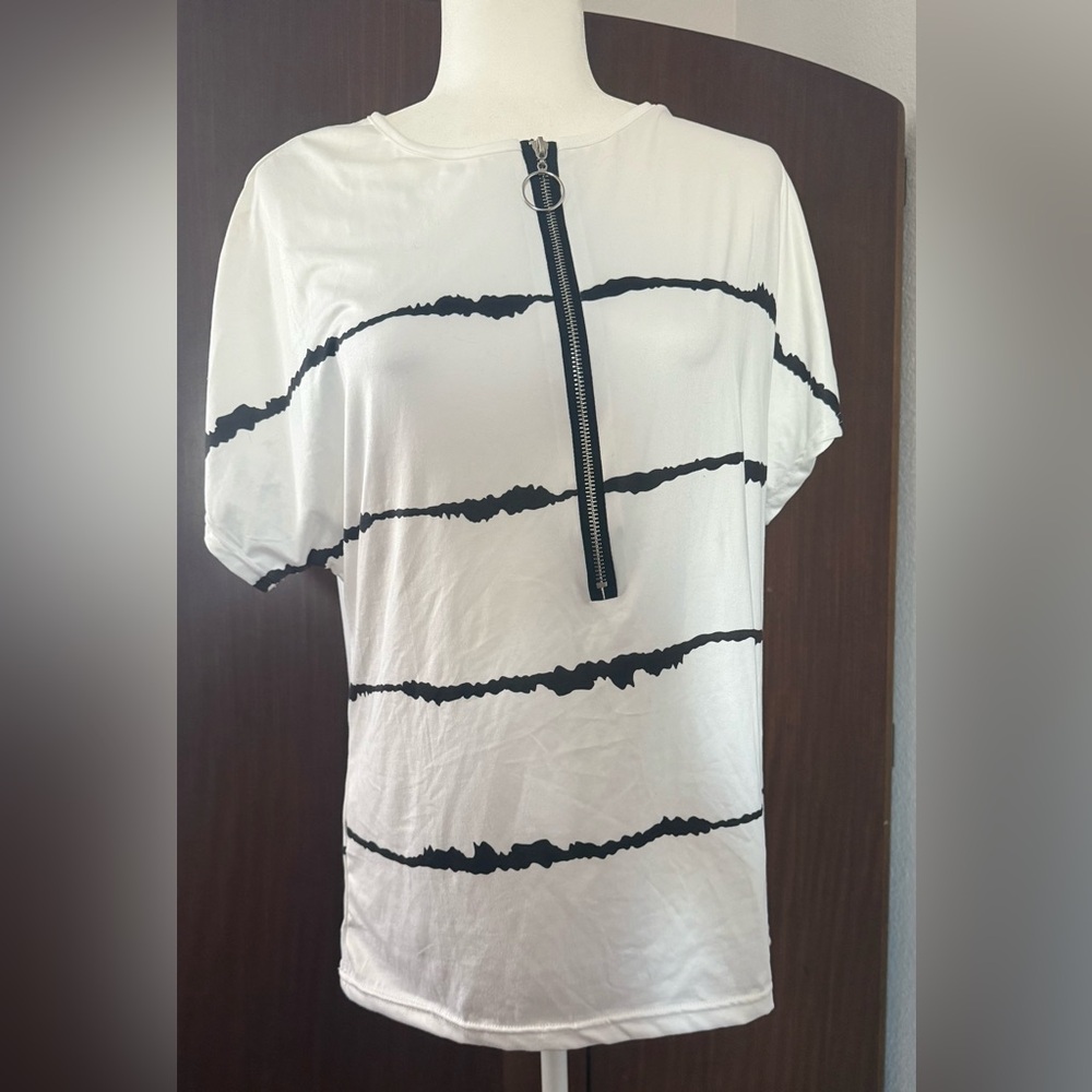 Black and White Striped Blouse with Modern Zipper